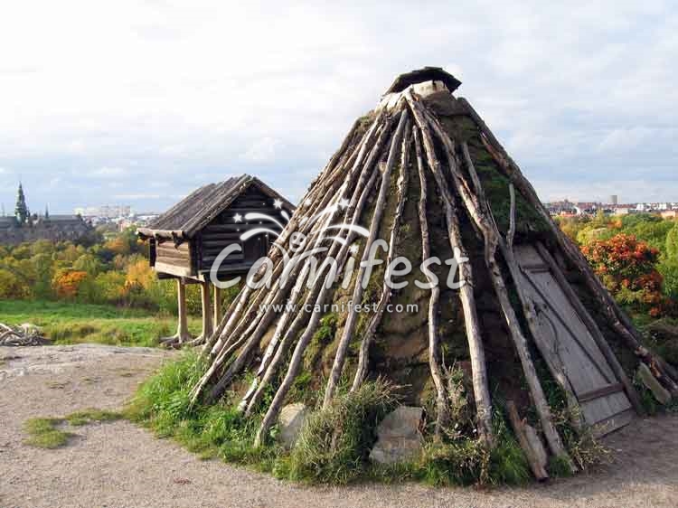 Ancient traditional country house in Sweden - CarniFest Online Photo © All Rights Reserved