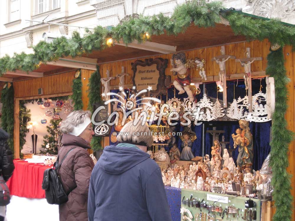 Christmas market - CarniFest Online Photo © All Rights Reserved