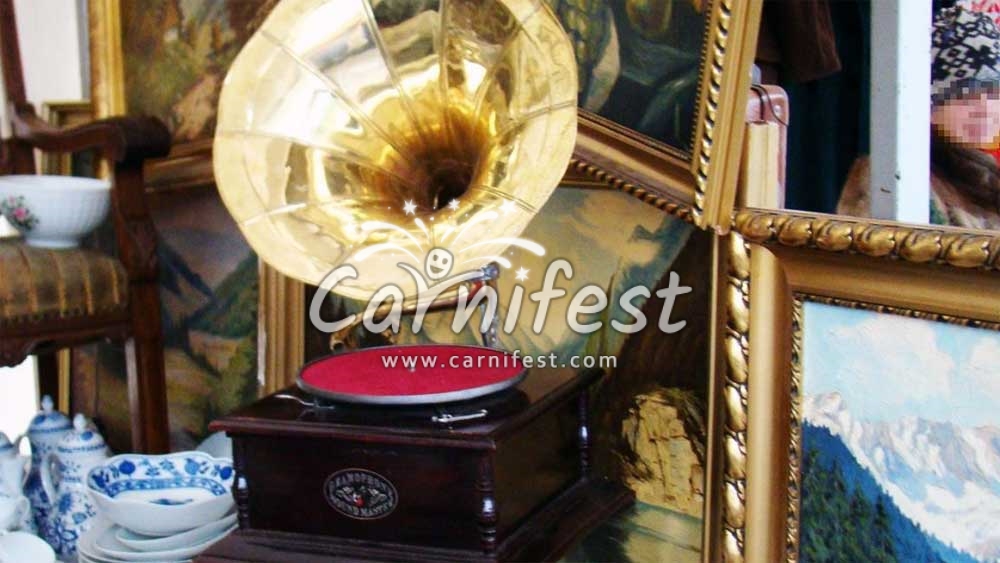 Flea market - CarniFest Online Photo © All Rights Reserved