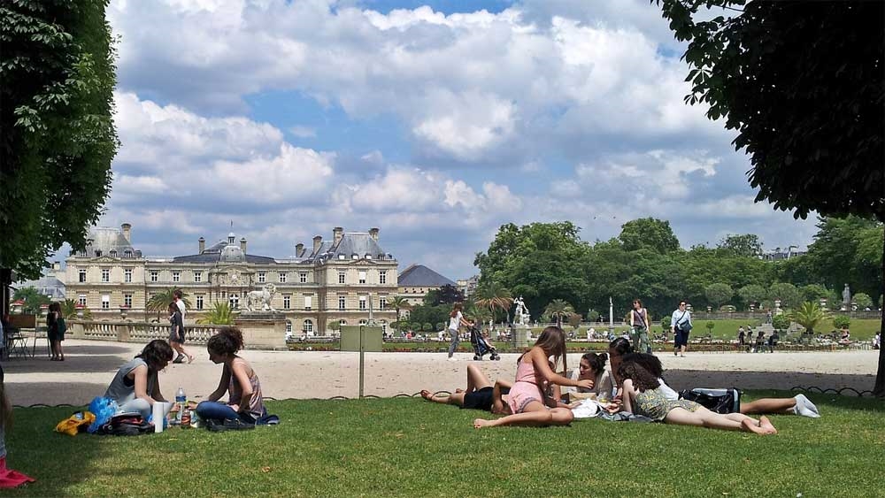 Jardin du luxembourg Paris - Photo by: Sabine Krzikalla [Via pixabay.com]