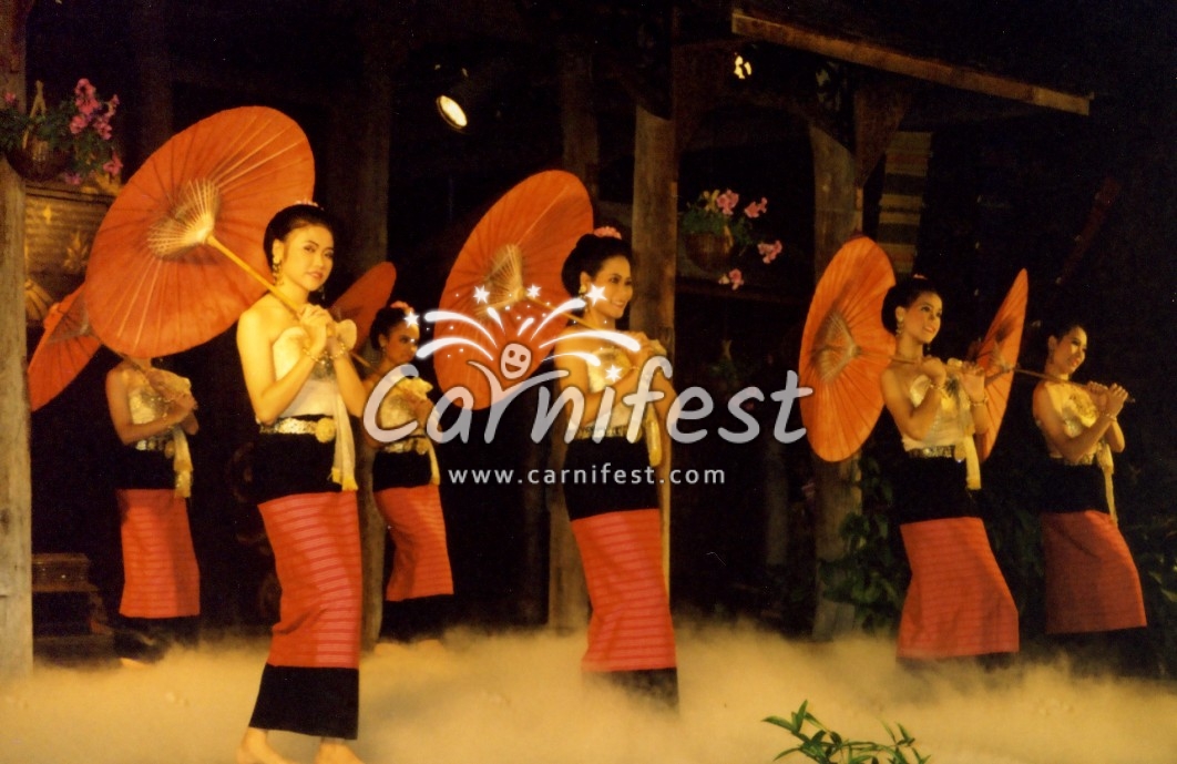 Traditon Thai dance - CarniFest Online Photo © All Rights Reserved