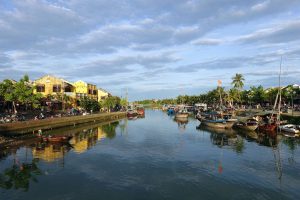 Vietnam view - Photo by:  cyon760 via-pixabay.com